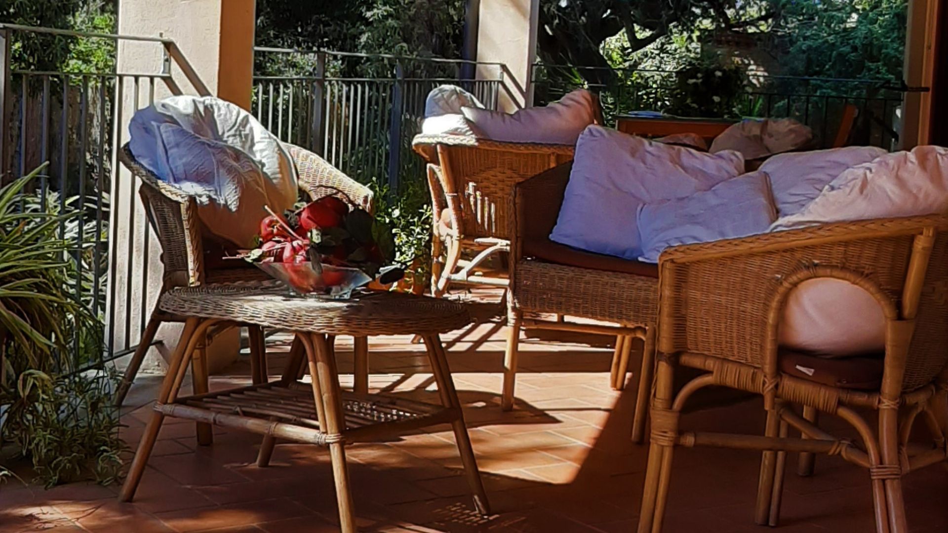Bilocale con portico esterno. Residence San Vincenzo con accesso privato alla spiaggia. Super Tuscany Life
