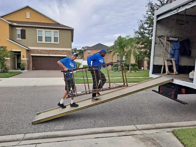 Neighborhood  | Land O Lakes, FL | LOL Transport & Moving