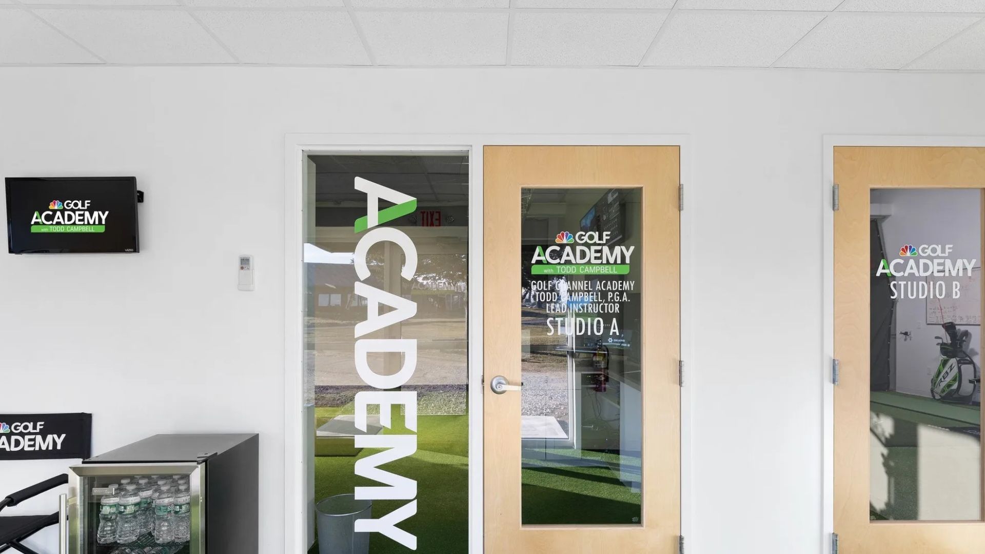 New golfer unlocking their potential during beginner golf lessons near them New golfer unlocking their potential during beginner golf lessons near them