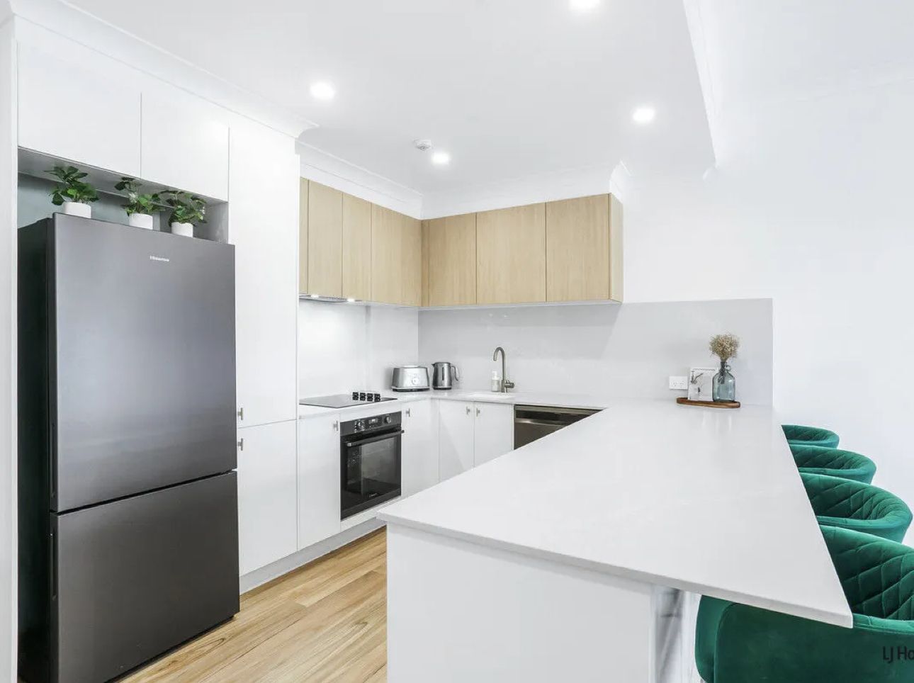 Why Choose Zero 21 for Your Luxury Kitchen Renovation