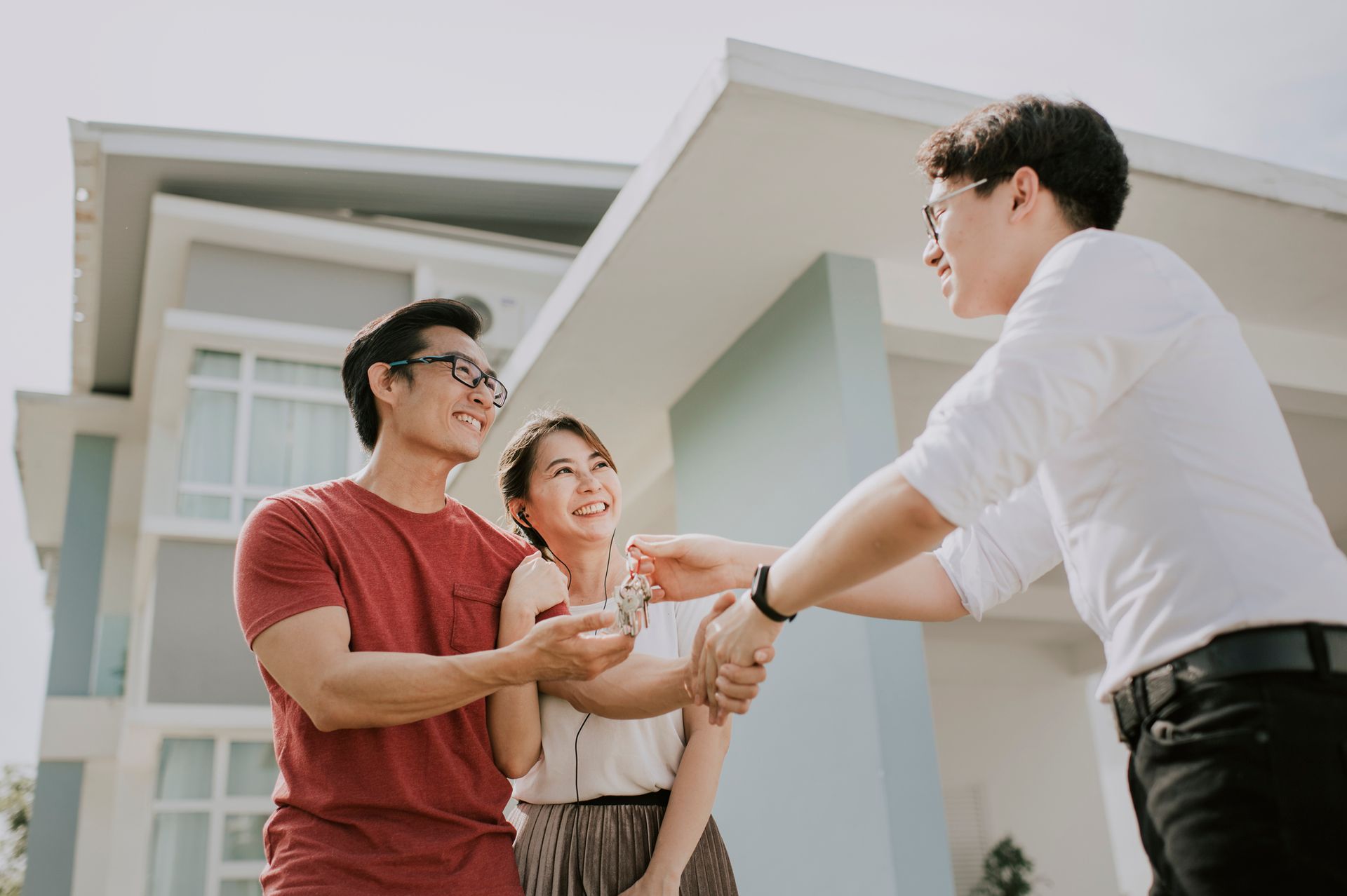 Home Buyers and Sellers — Chattanooga, TN — Title Guaranty and Trust