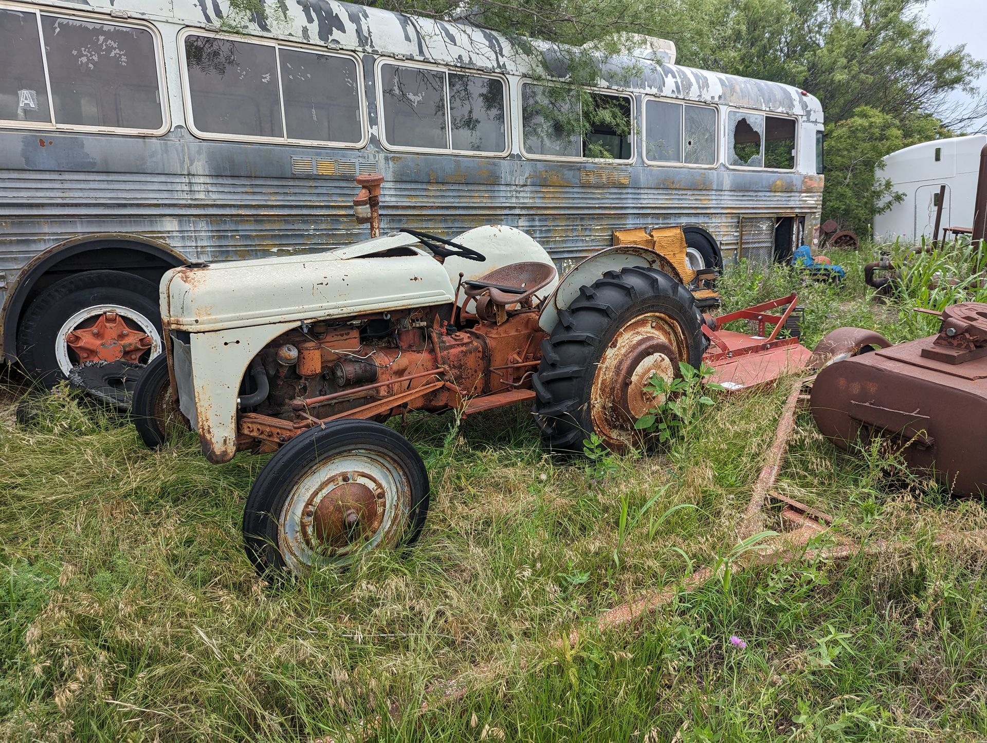 May 18th Sale Burgess Auction Facility