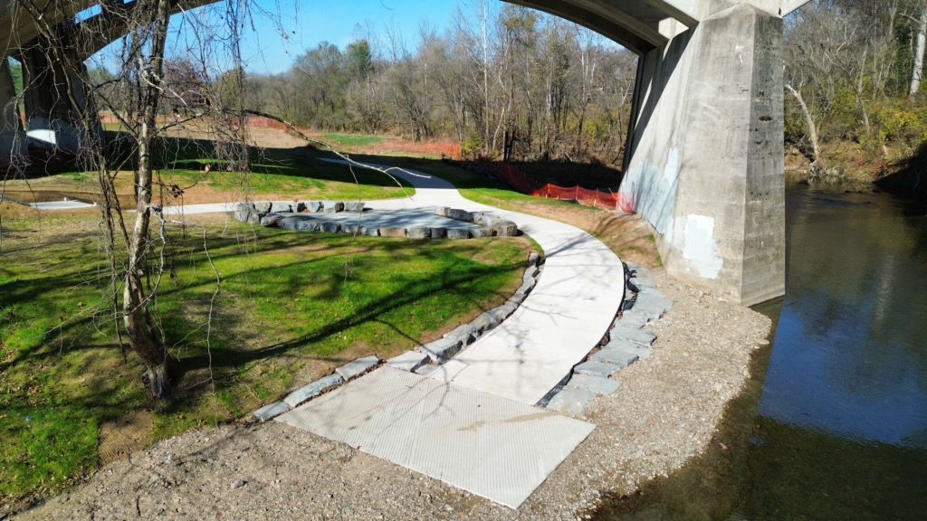 Roanoke River, VA