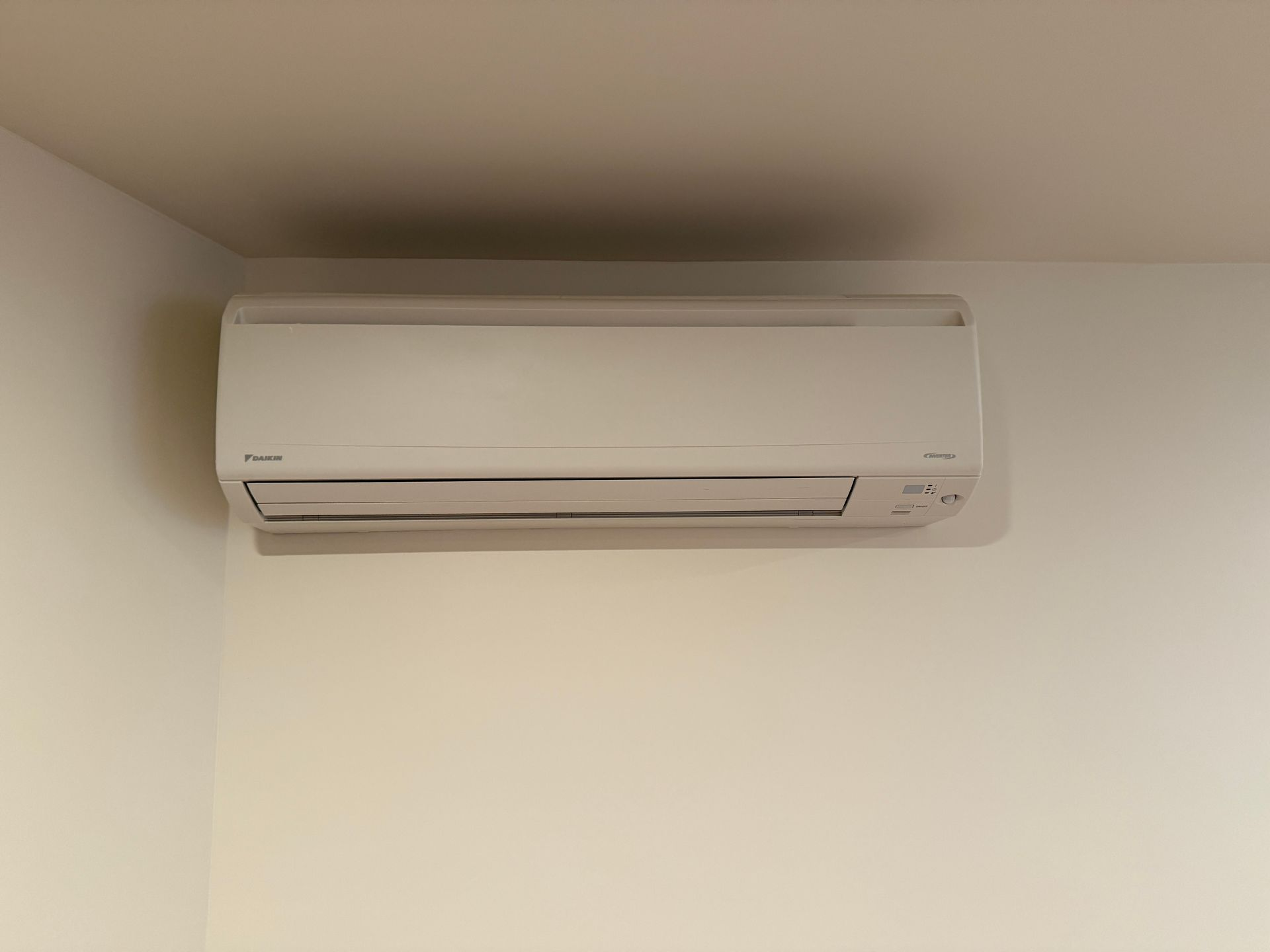 Residential air conditioning unit inspected for a warm-air cooling problem in Medford, Oregon
