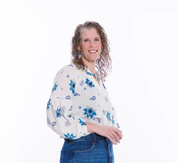 Headshot of Nicole Rowland co-owner of Southeast School of Dance