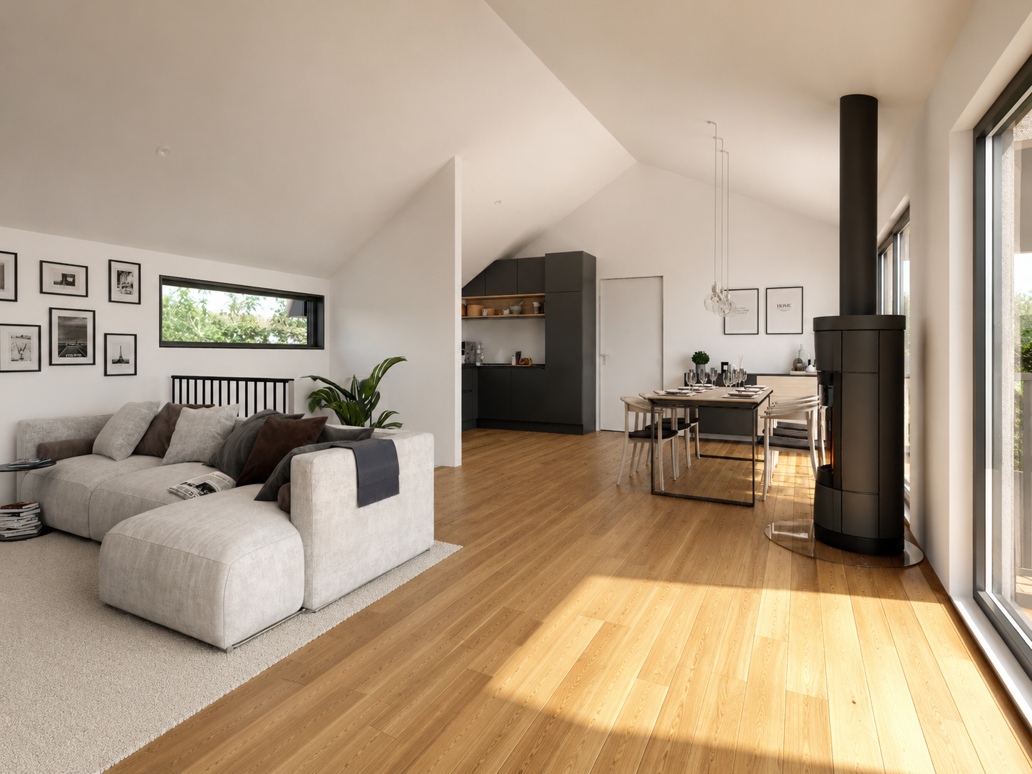 Lys, moderne stue med sofa, stort vindu, tregulv og svart vedovn