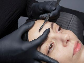 Dermaplaning-Deluxe