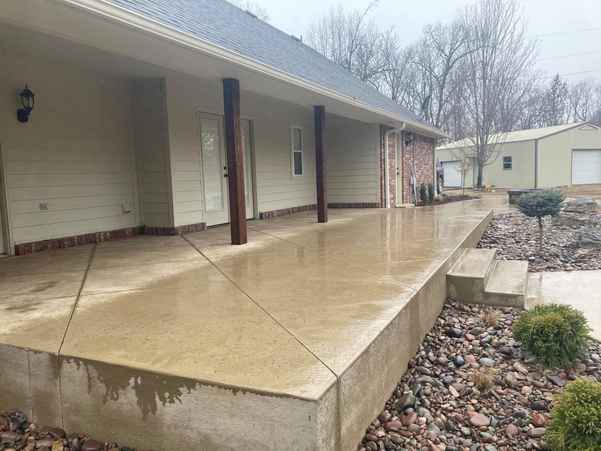Concrete back patio