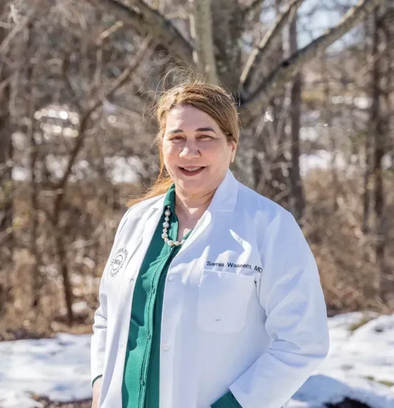 Samia Waseem, MD