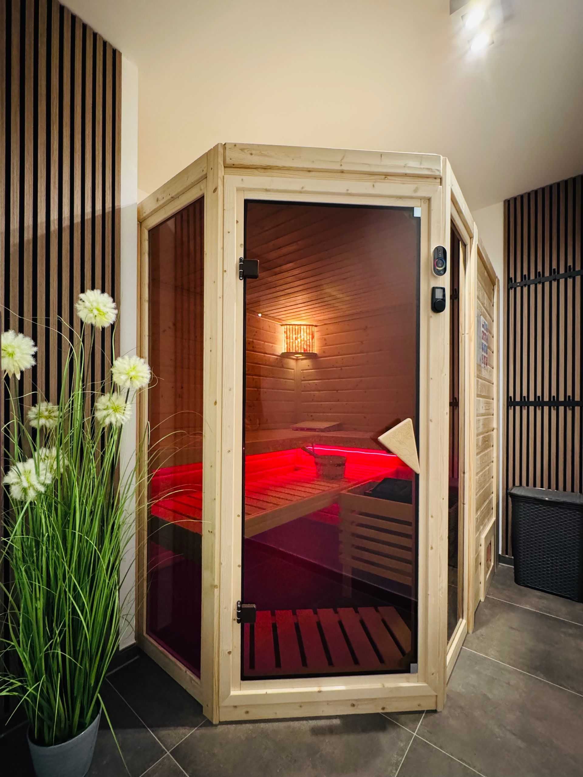 Gratis Sauna mit Ambiente-Beleuchtung