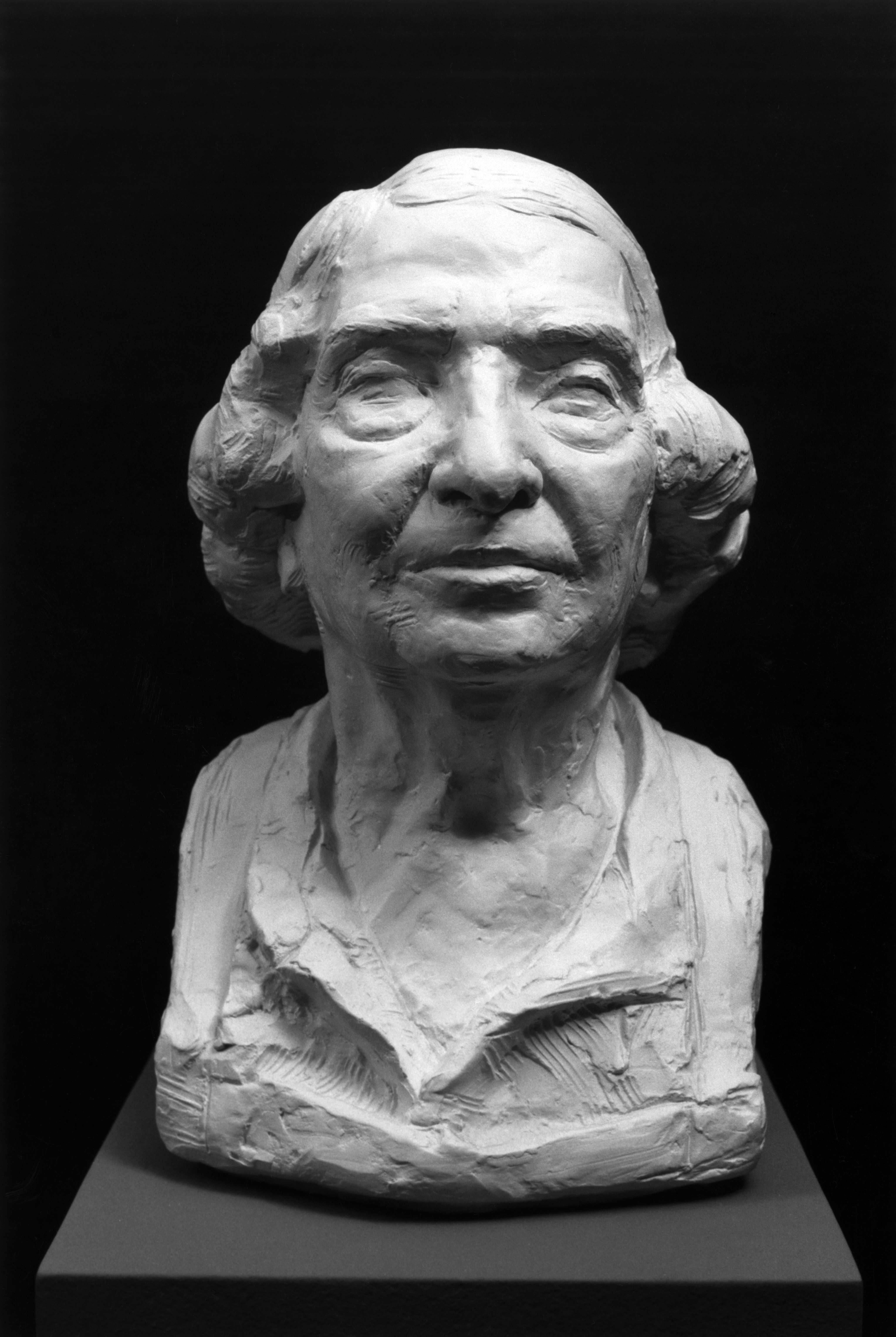 sculpture portraits