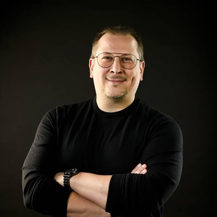 Nicholas Müller
