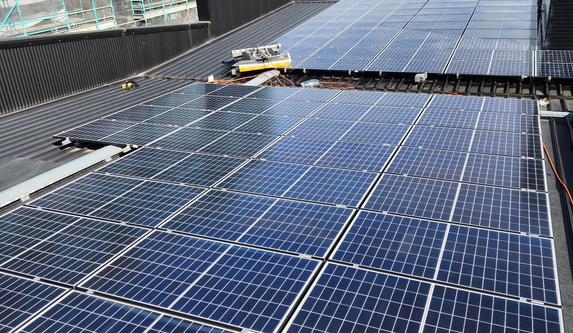 Commercial solar cleaning