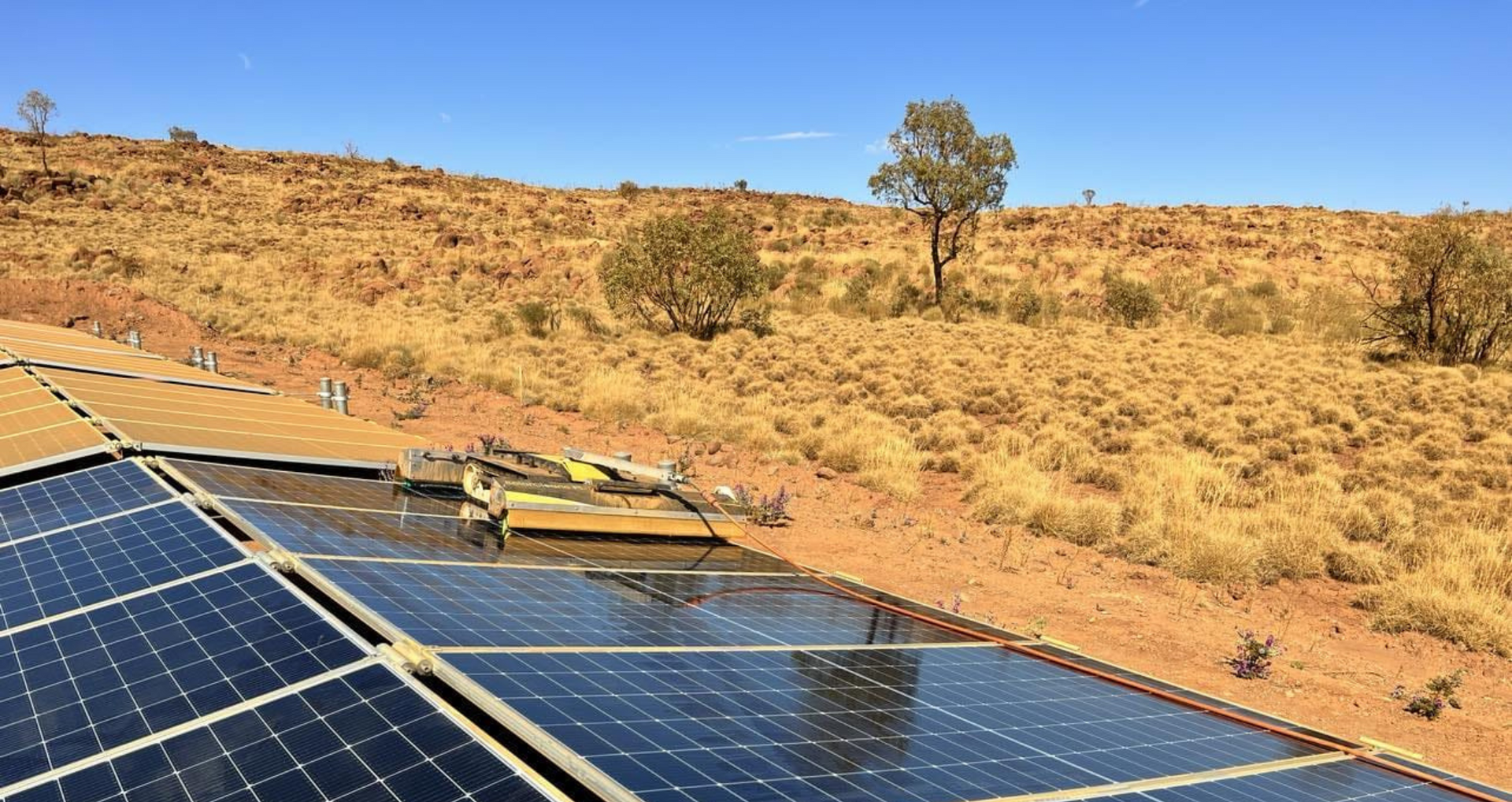 Solar cleaning in the desert