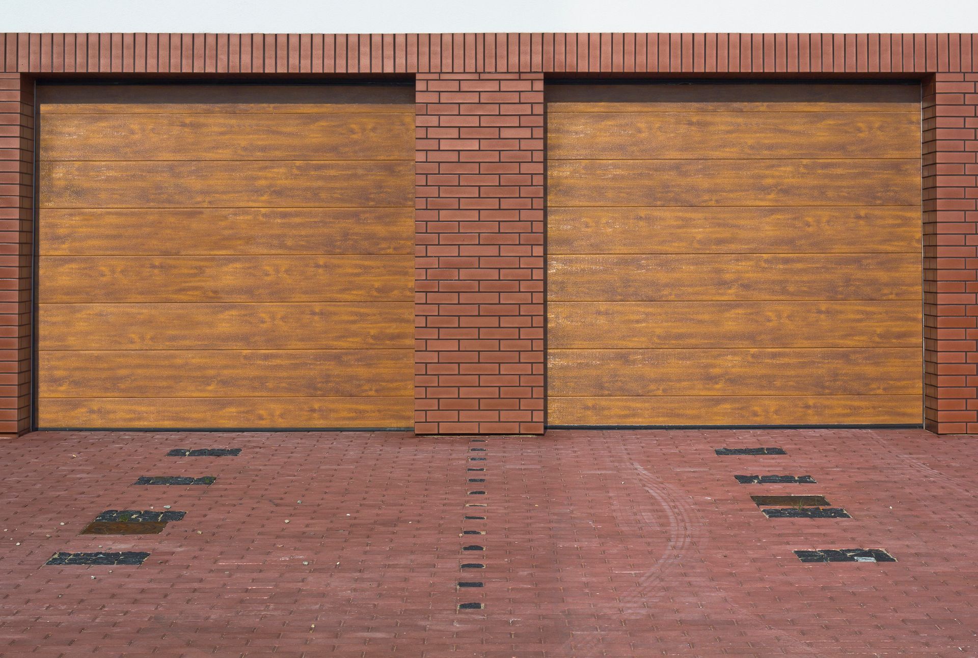 Modern design of garage doors | Russellville, AR | Mize Garage Doors, Inc. Modern design of garage doors | Russellville, AR | Mize Garage Doors, Inc.