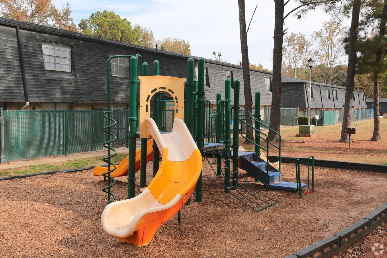 Gallery 2 Bedroom Apartments for Rent, St James Place