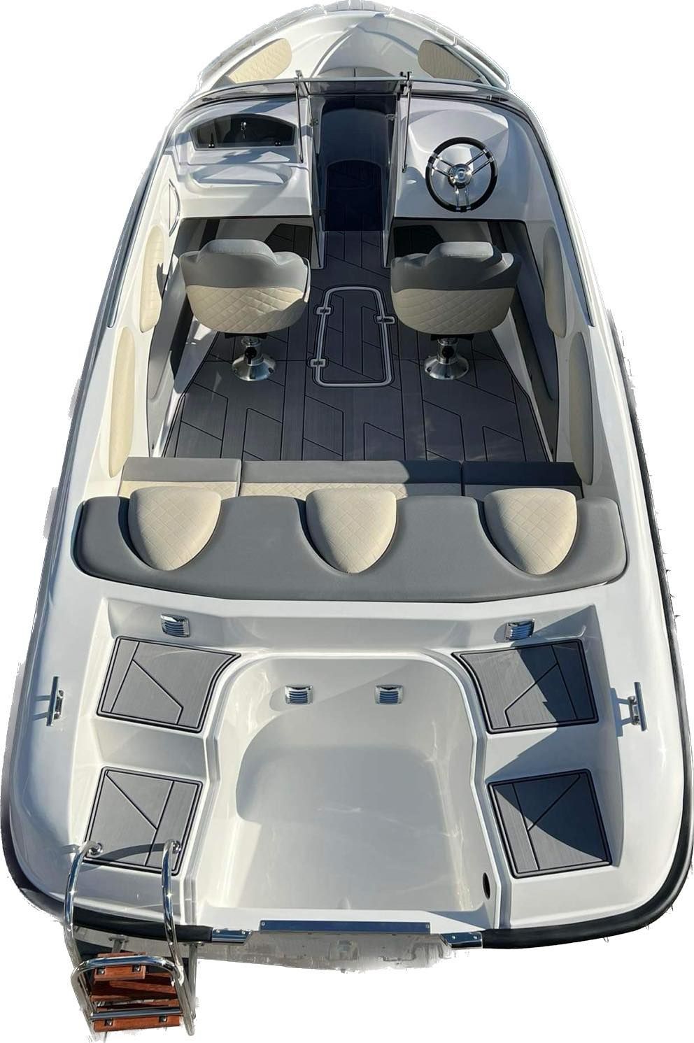 Een witte boot met een stuurwiel en stoelen op een witte achtergrond.