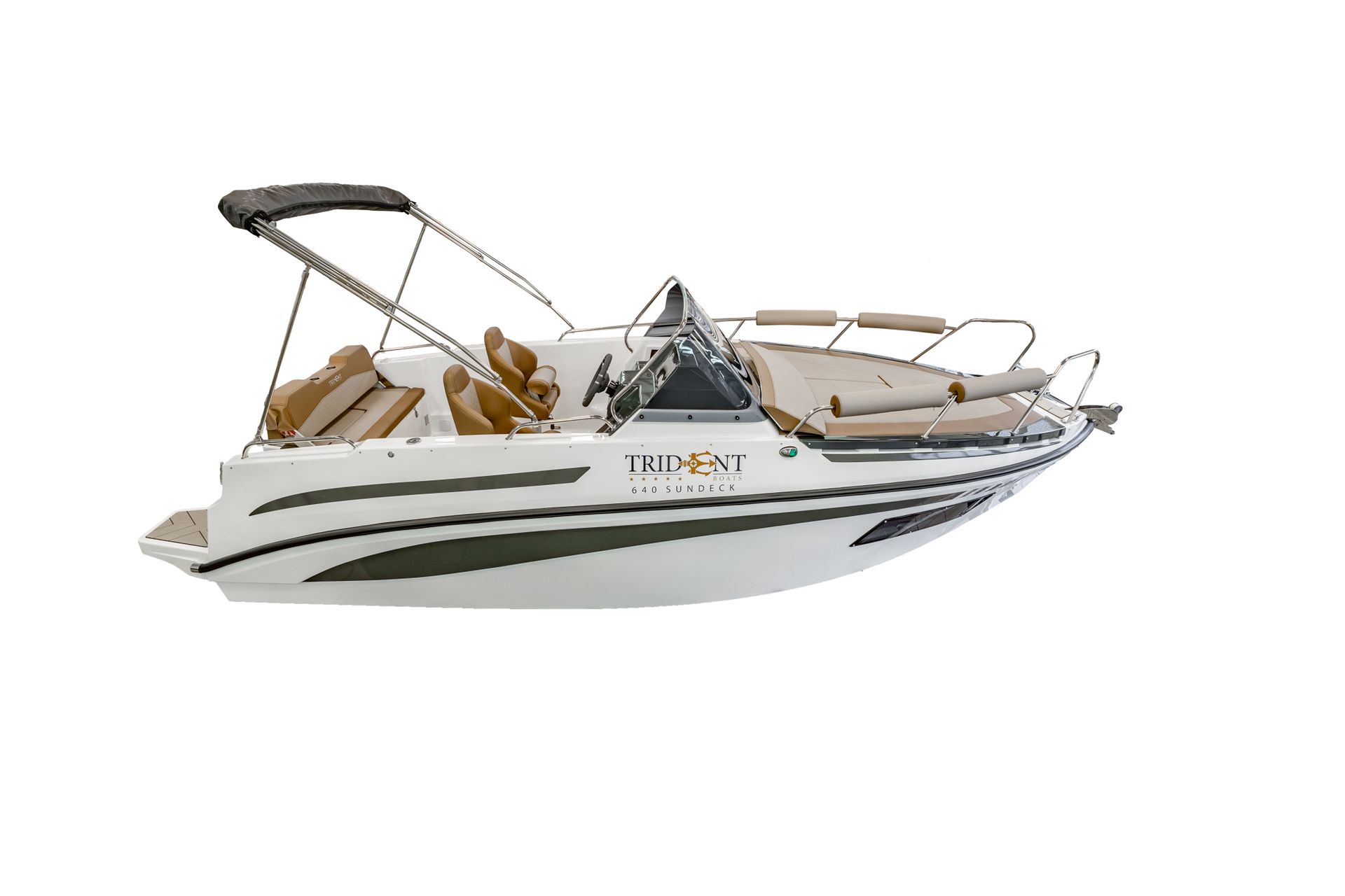 Een witte boot met een kap erop op een witte achtergrond.