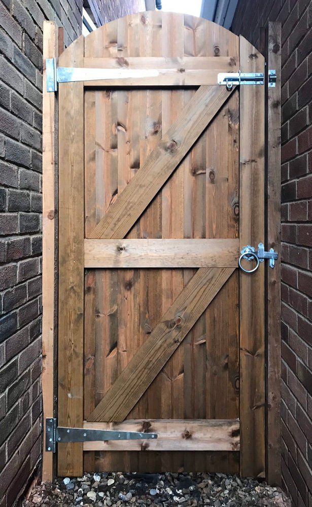 solid gate
