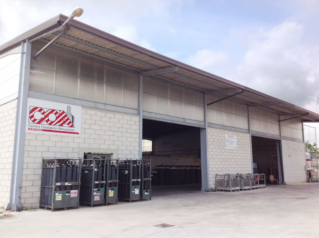 stabilimento di produziione di gas compressi