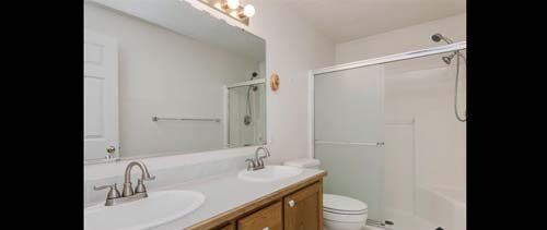 bathroom before remodel