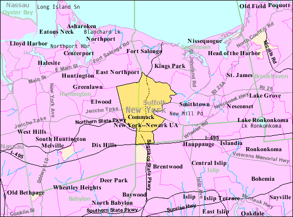 A map showing the location of Commack, New York, highlighted in yellow among surrounding towns in Suffolk County.