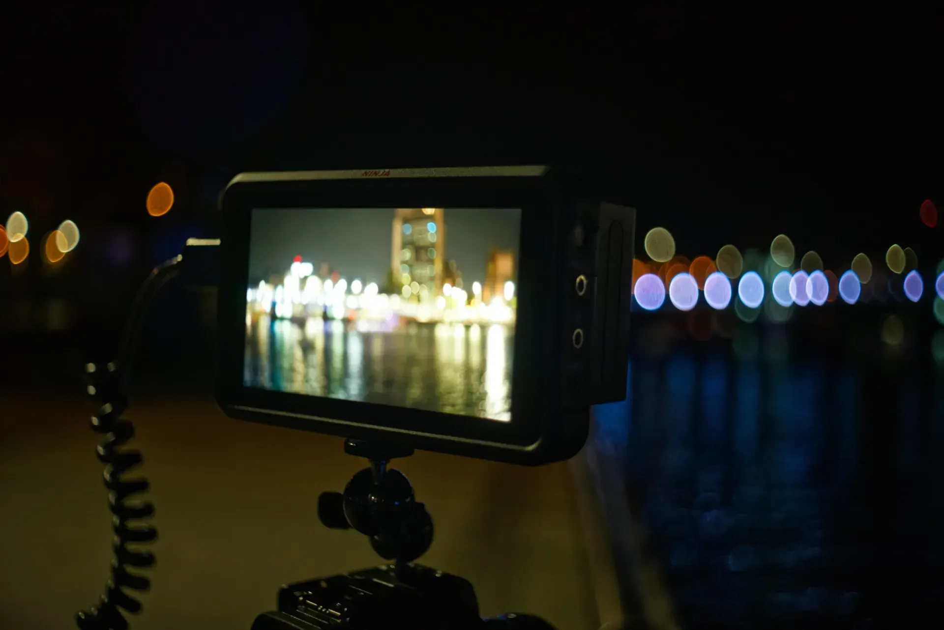 Learning techniques to focus the camera