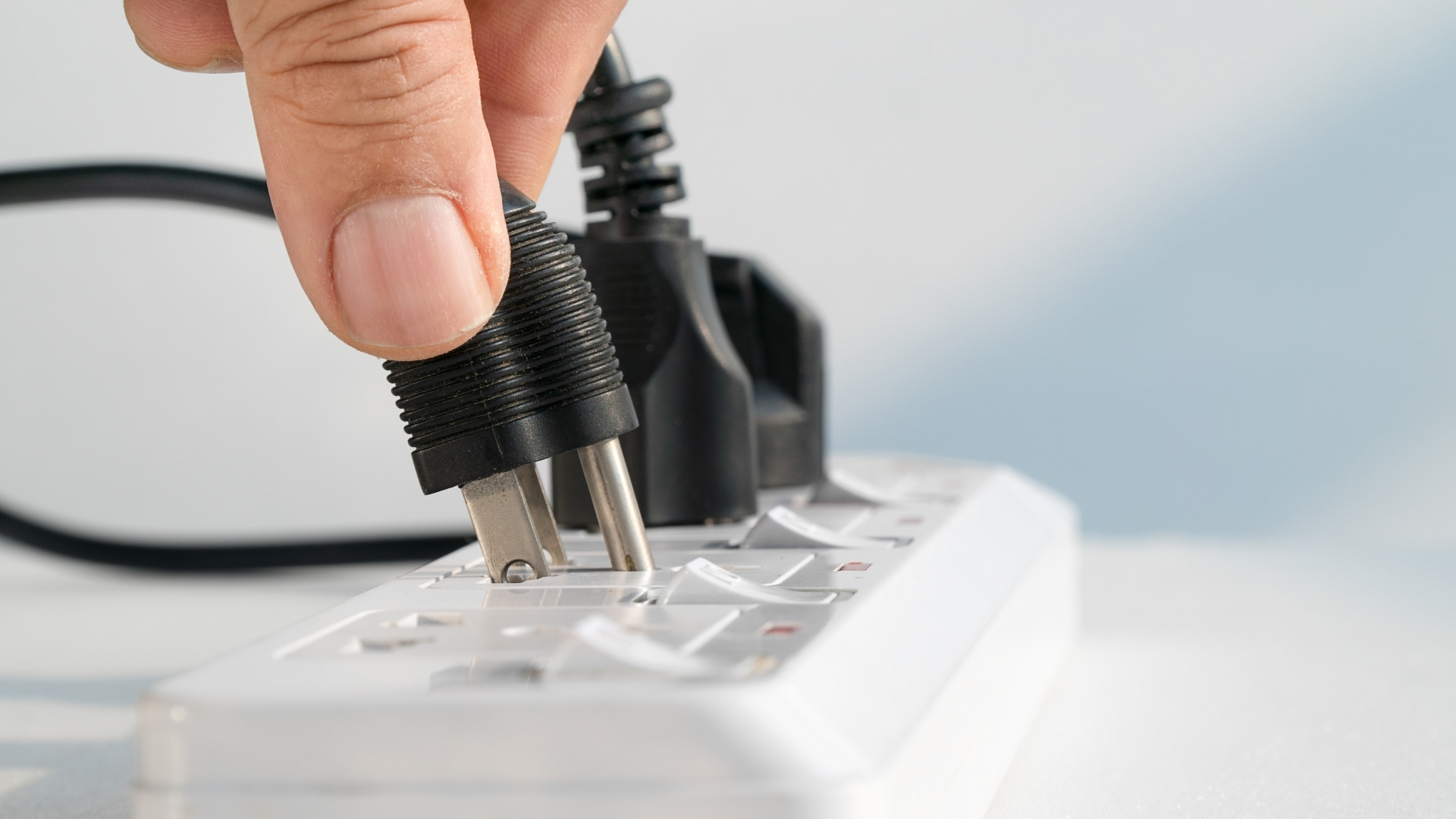 home wiring safety outlet inspection