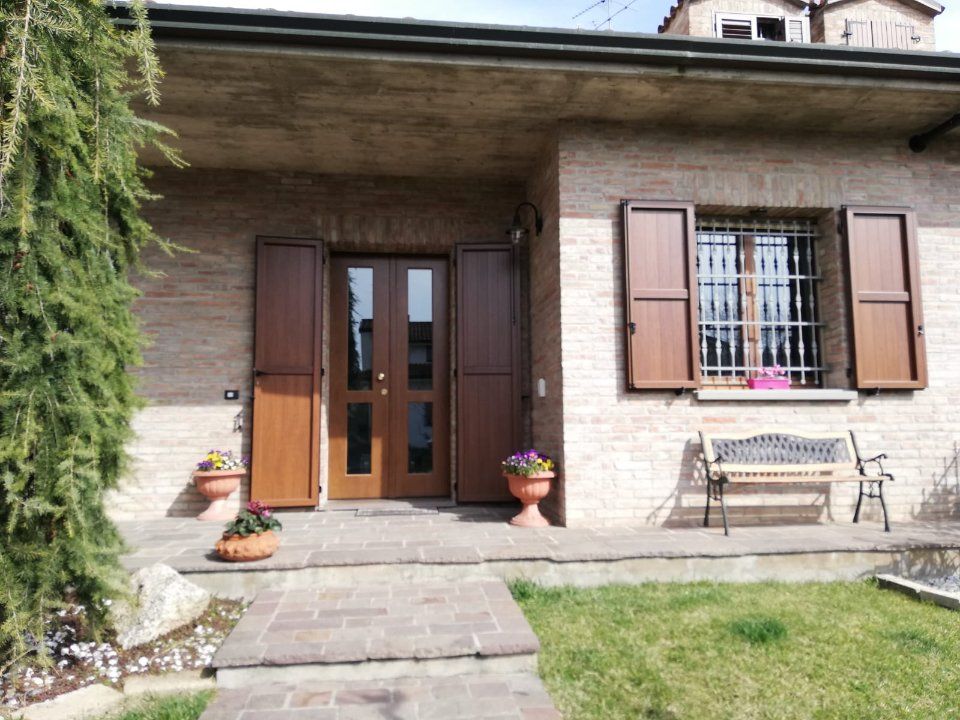 scuri per villa
