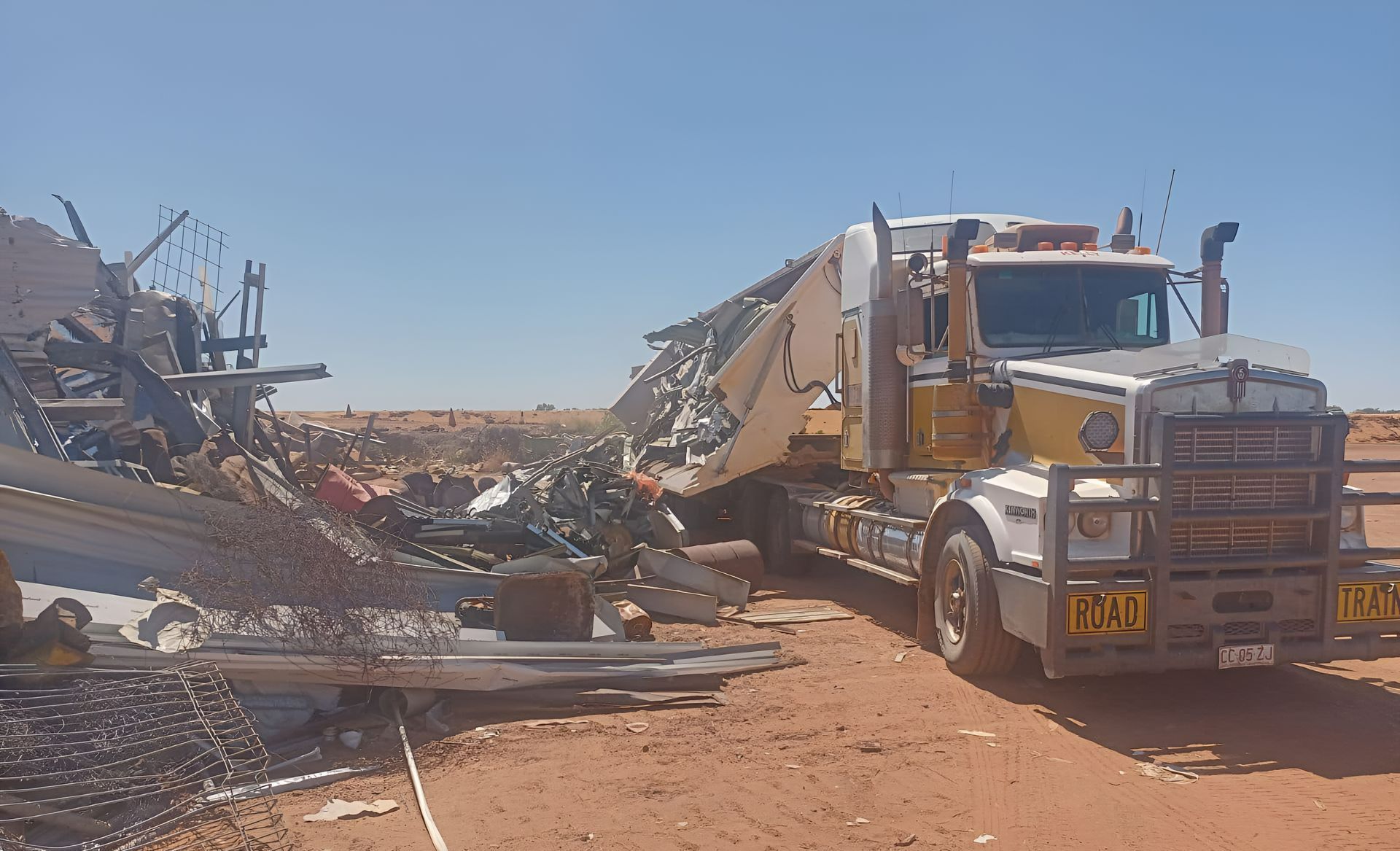 A Truck With A License Plate — Bullant Building In  Ciccone, NT