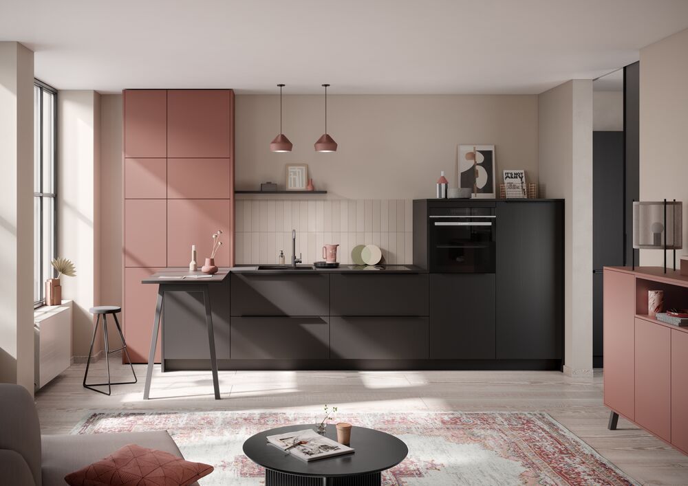 cucina nera e rosa