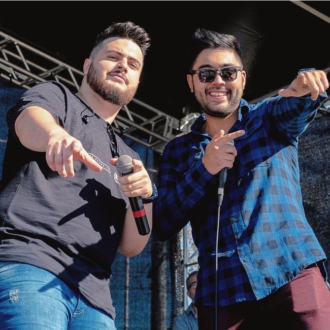 dupla sertaneja para aniversario