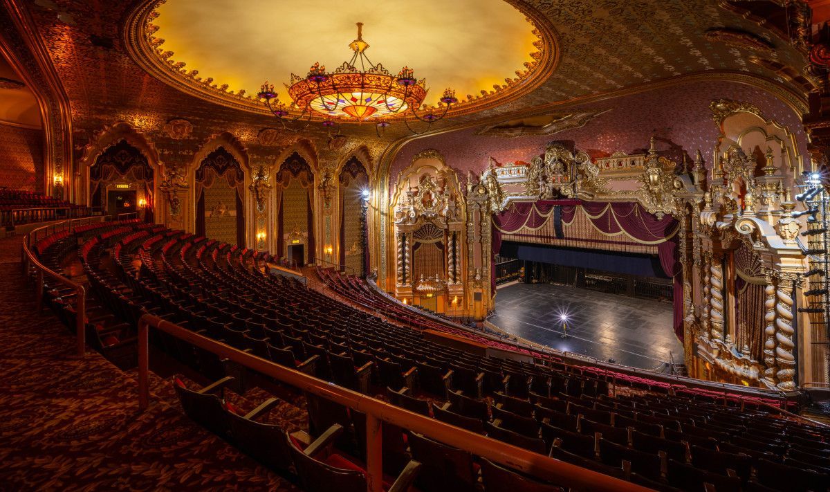 theatre interior 19
