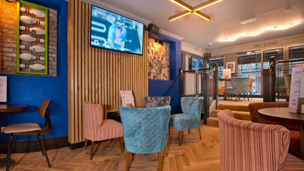 Sports Bar & Grill, Old Street, London 7