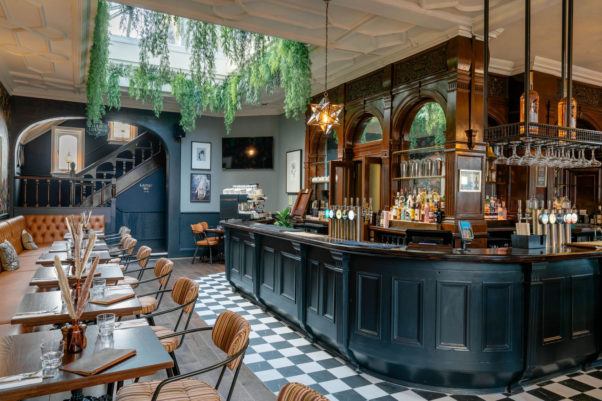 Lillie Langtry, Fulham 9