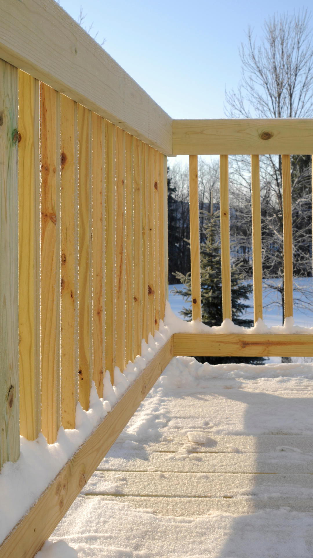 How to winterize your deck