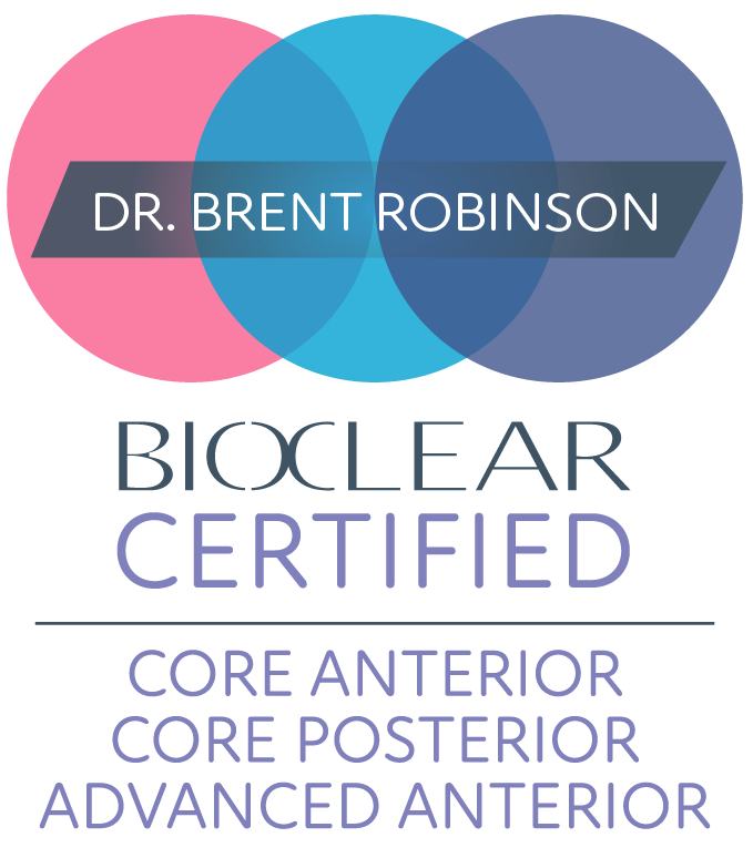 Visit our Bioclear Certified Dentist in Lynnwood WA 98036 Bioclear clinic certified logo | Dentist near Lynnwood WA 98036 | Dental Implants