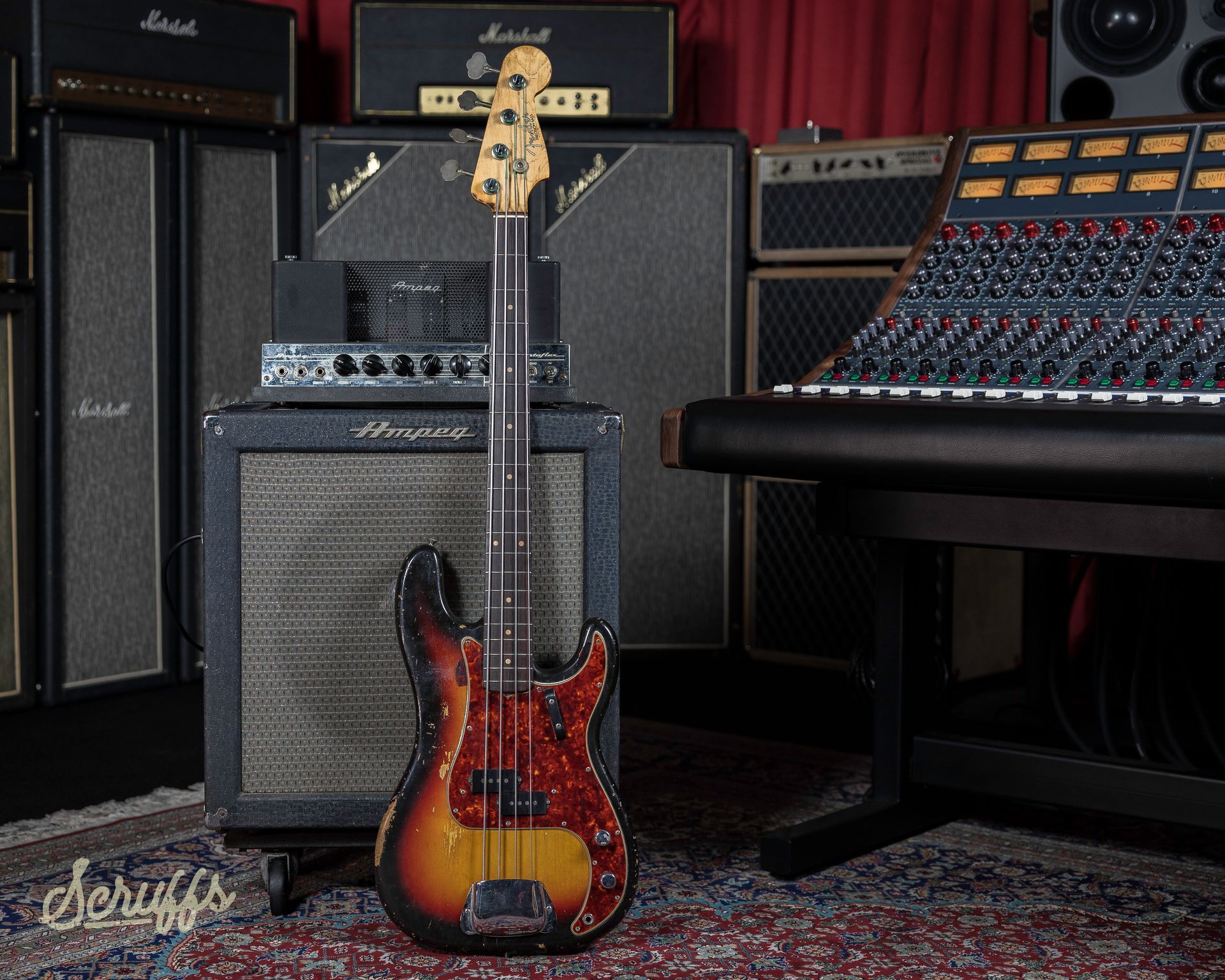p bass