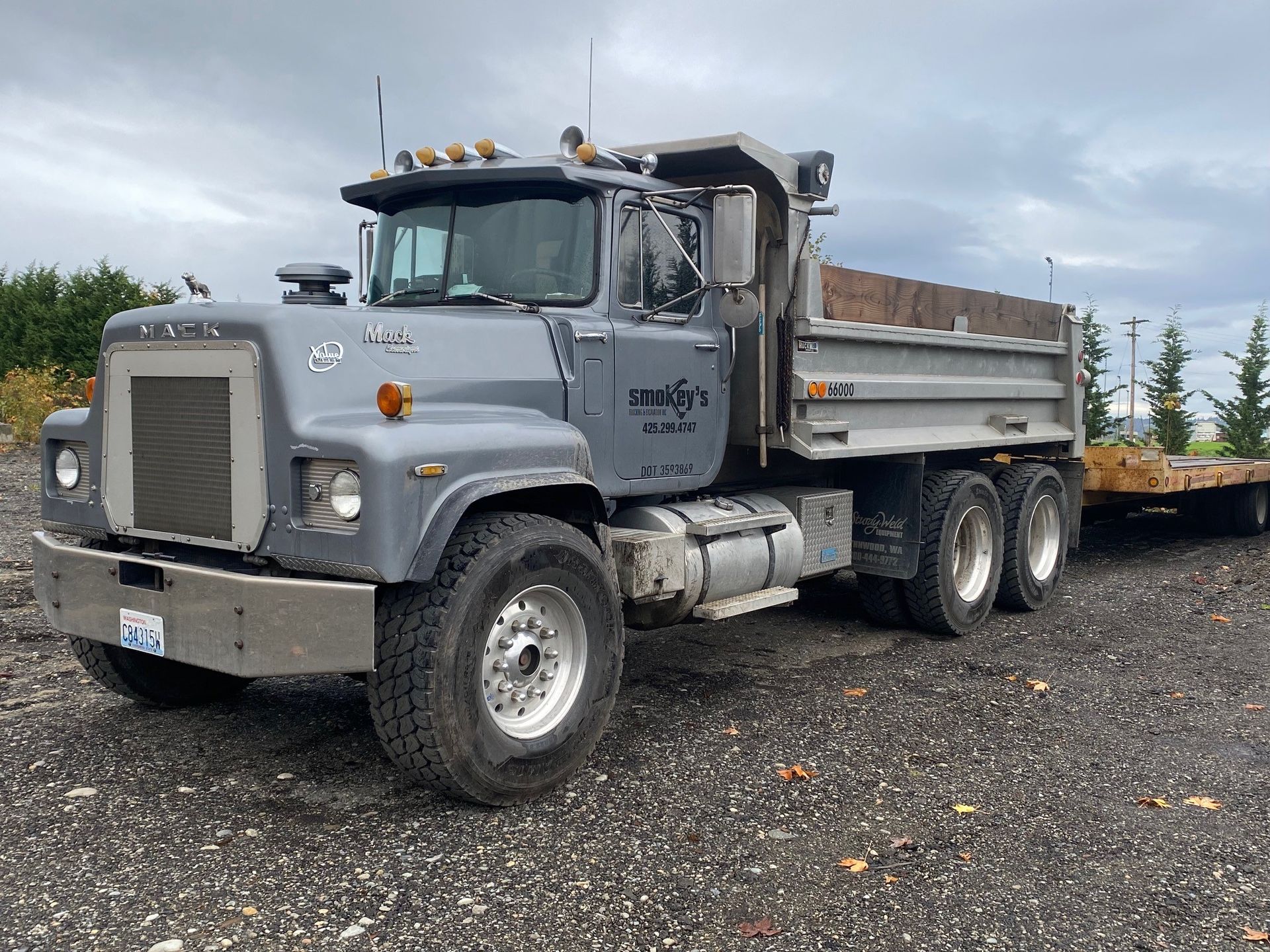 Truck — Snohomish, WA, — Smokey’s Tractor Werx & Excavation Inc.