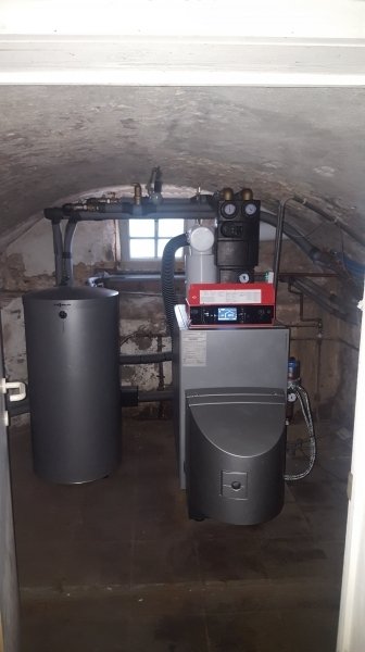 Viessmann Vitorondens 200-T
Renovatie Stookolieketel
Boiler sanitair water
Boechout