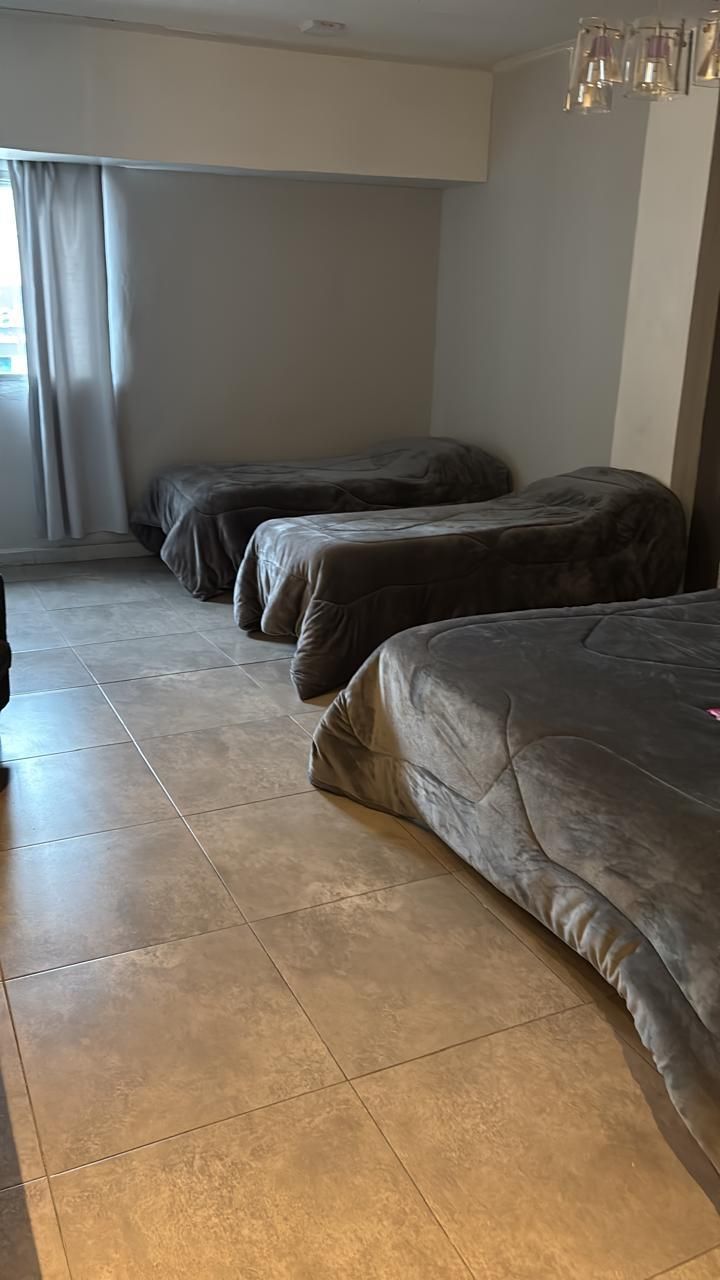 Habitación Standard - cama queen, cabecera en madera, vista Buenos Aires