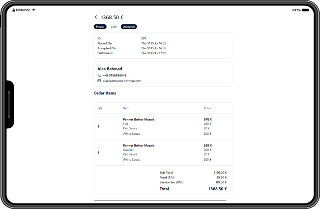 Tablet-Bildschirm mit Bestelldetails, einschließlich Gesamtsummen und Artikeln wie „Power Cream Balance“.