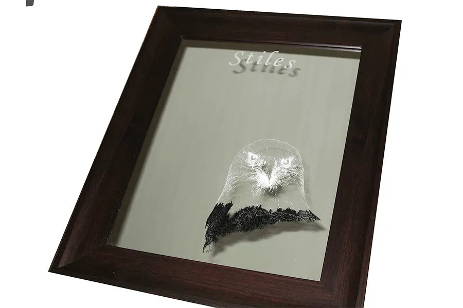 A picture frame with the word stills on it