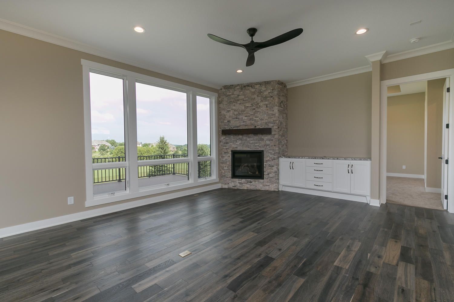 Sanding & Refinishing Floors | Rochester, MN | Creative