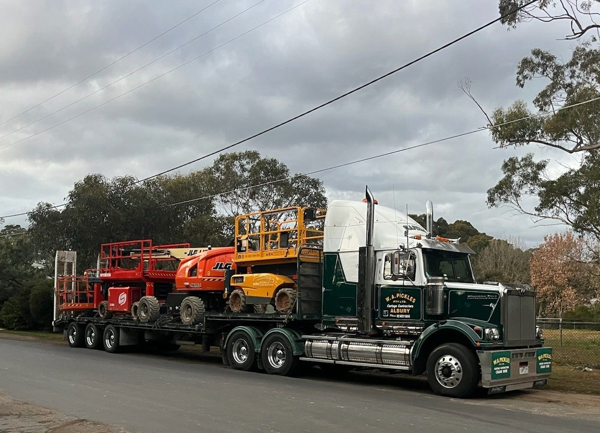 Wide Load, multi loads Semi Trailers heavy haulage Albury Duffy Forrest