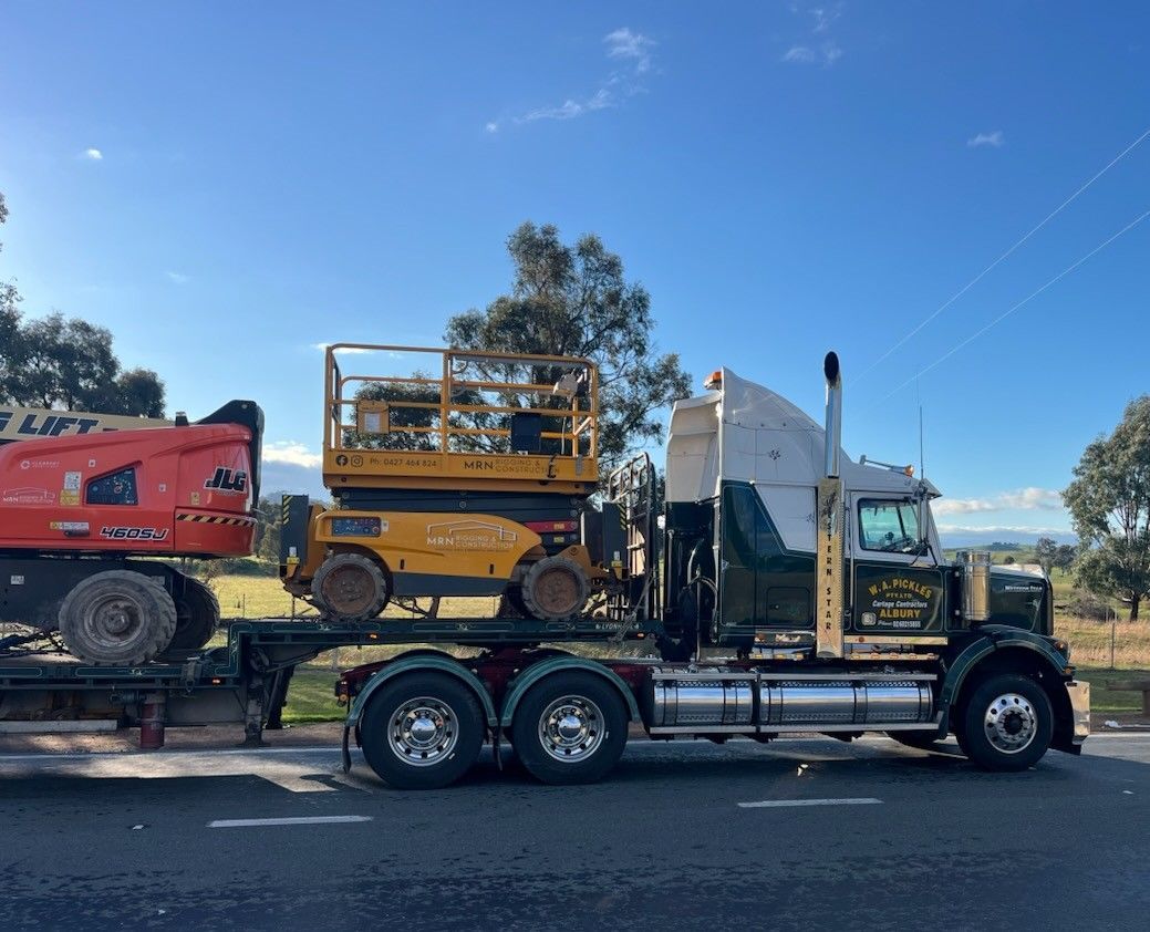 Wide Load, multi loads Semi Trailers heavy haulage Albury Duffy Forrest
