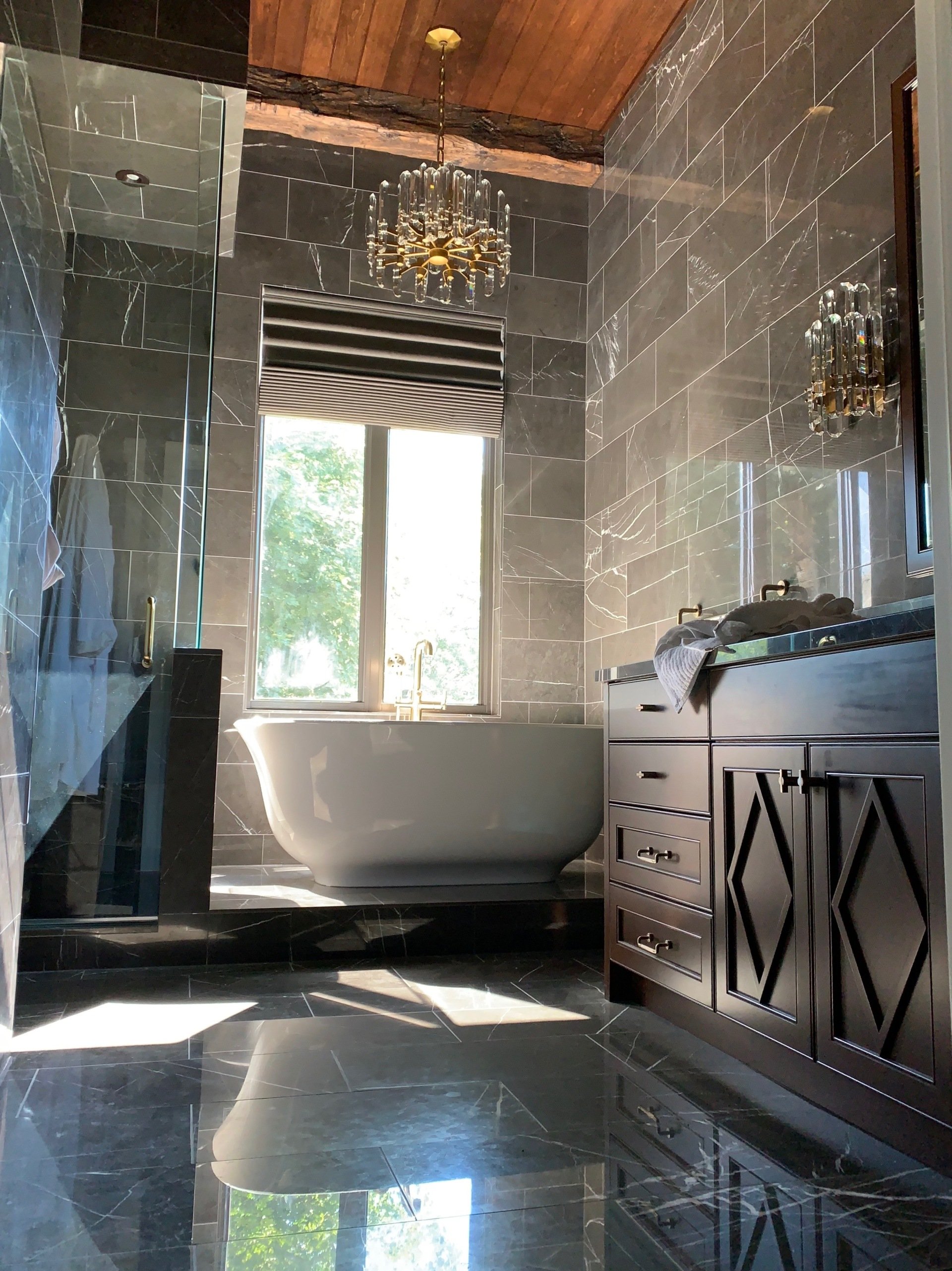 Canadian Millwork & Contracting