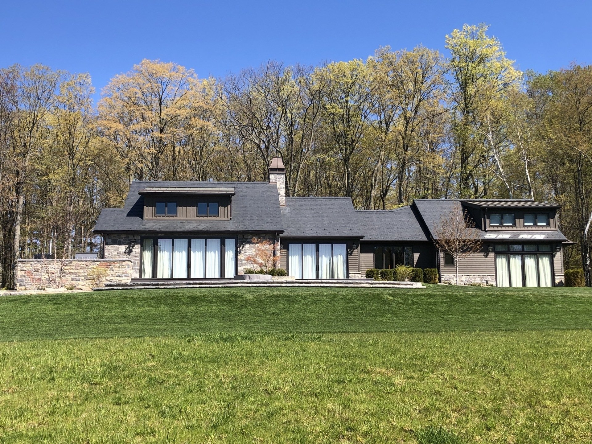 Canadian Millwork & Contracting