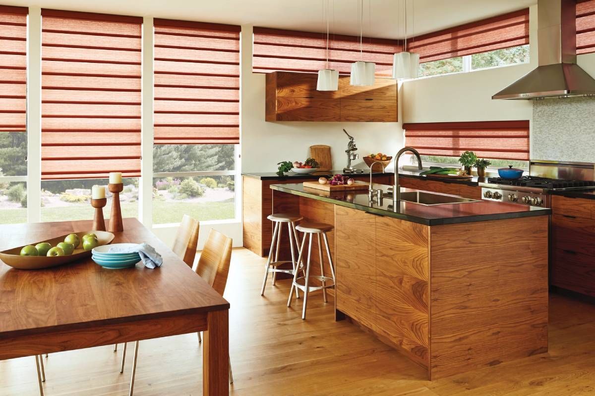 Hunter Douglas Vignette® Modern Roman Shades in Florence, Kentucky (KY)