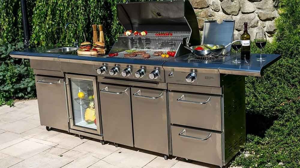 Must have Outdoor Kitchen Appliances